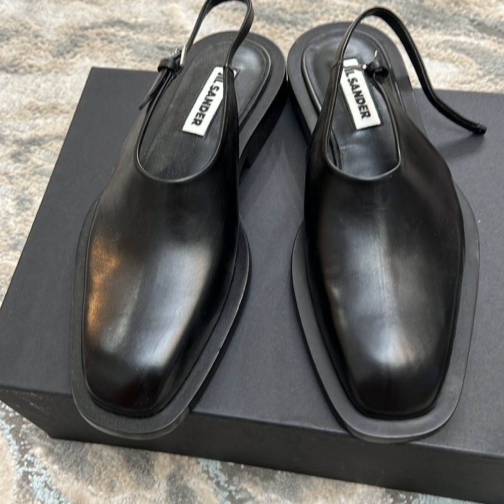 JIL SANDER
Slingback Leather Flat Sandals - Picture 4 of 12